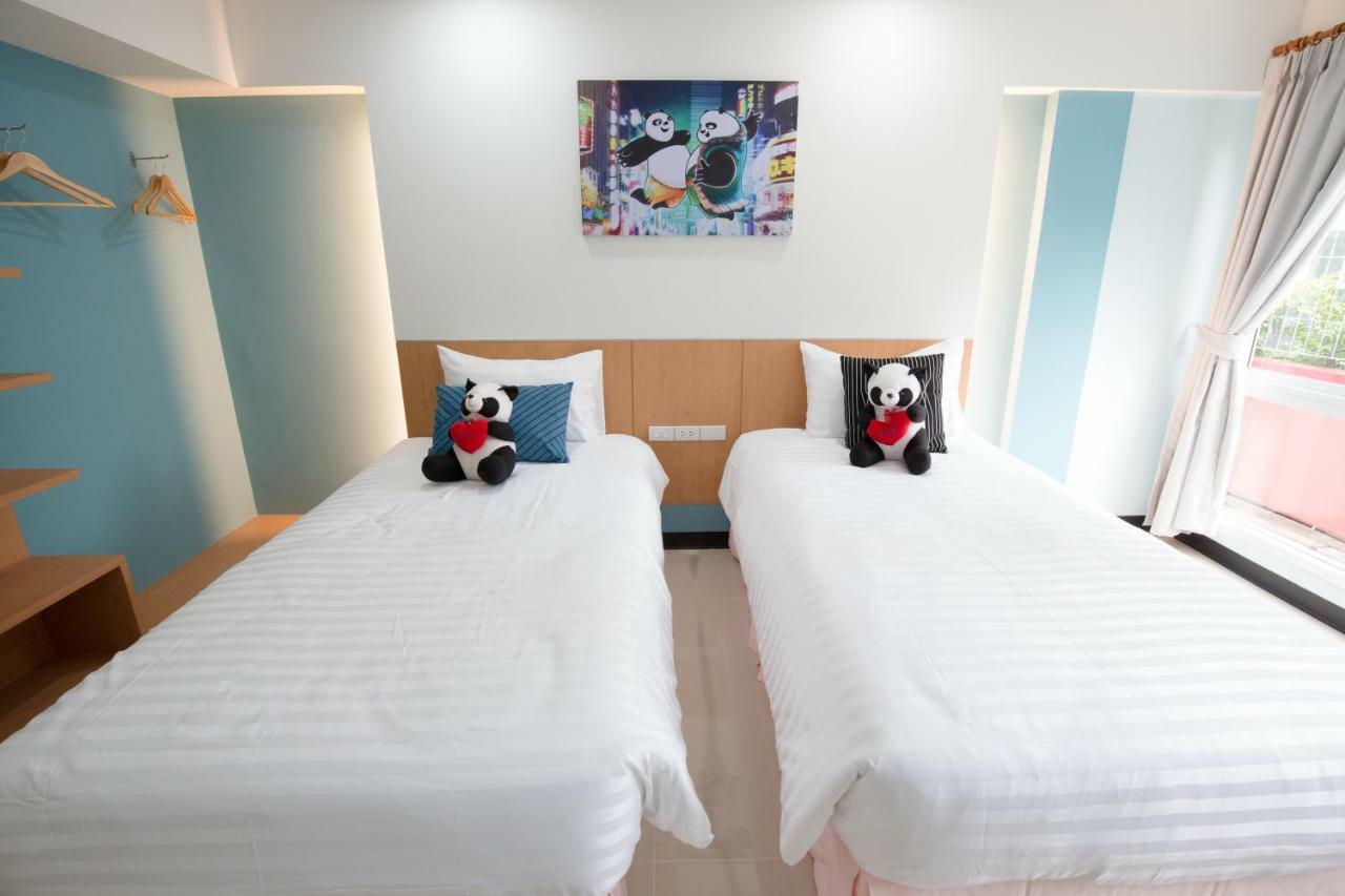 Lucky panda Hotel Chiang Mai Bagian luar foto