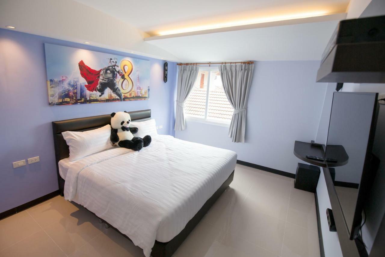 Lucky panda Hotel Chiang Mai Bagian luar foto